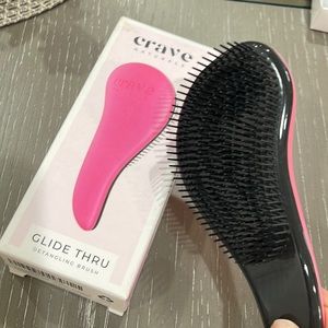 Crave Naturals Glide Thru Detangling Brush